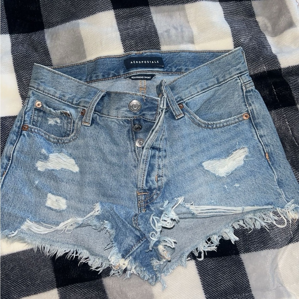denim shorts dark wash